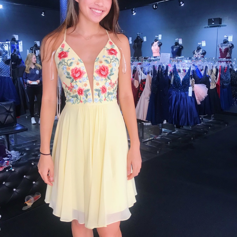 Faviana Yellow Dress!